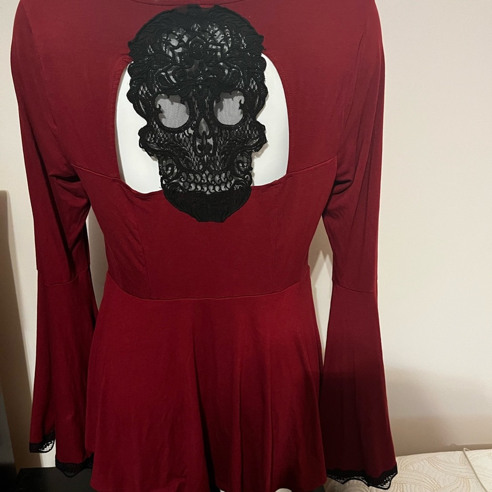 Hot Topic Burgundy Long Sleeve Top with Black Lace Skull Back